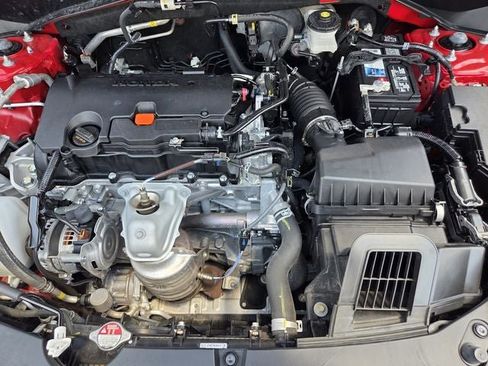 Used 2025 Honda HR-V Sport image 31