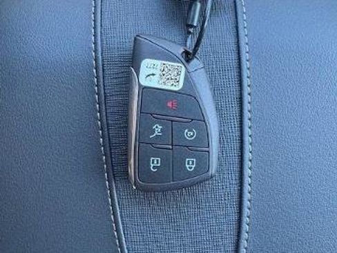 New 2026 Buick Enclave Preferred w/ Power Package image 28