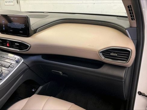 Certified 2023 Hyundai Santa Fe Limited image 15