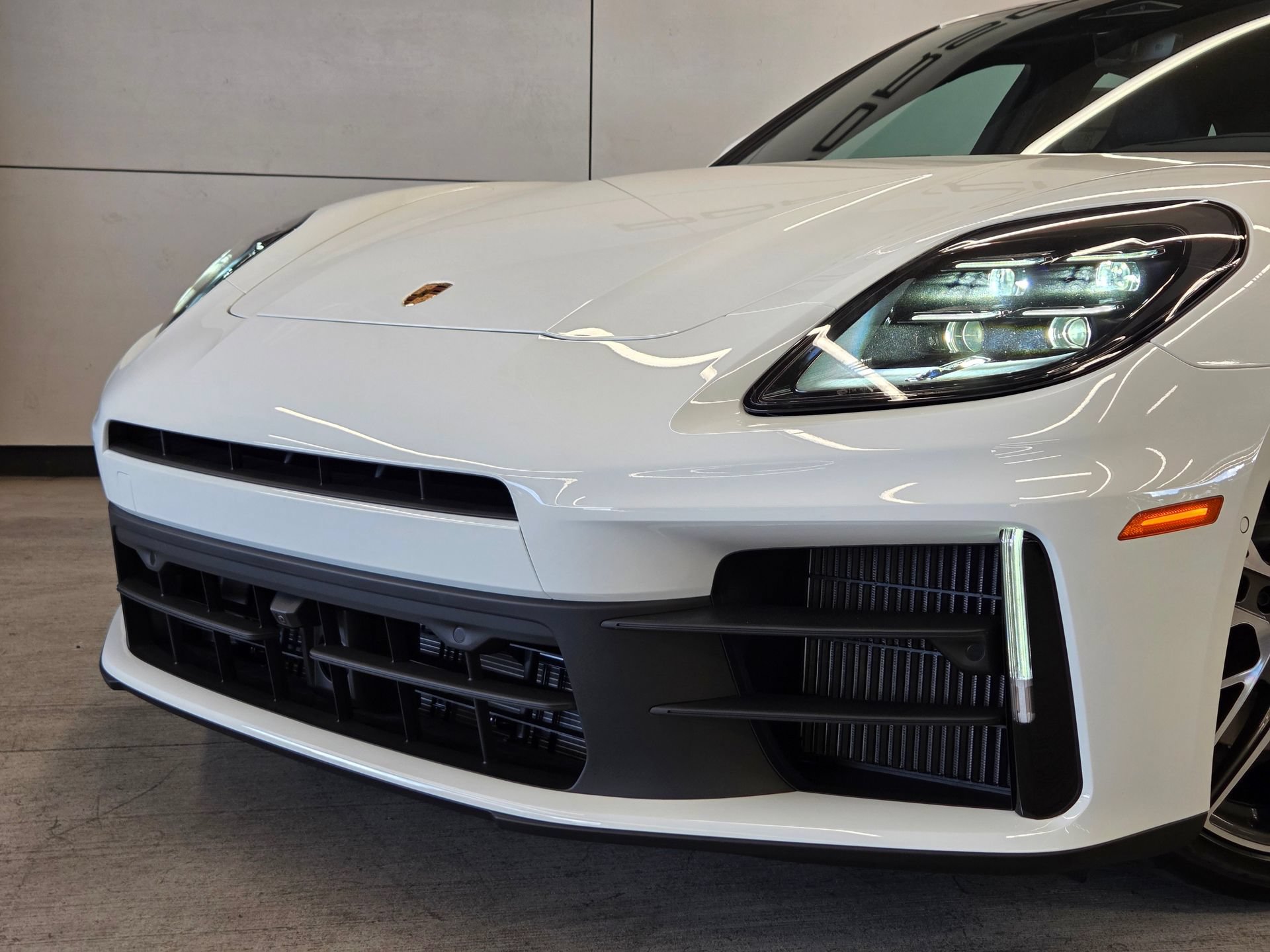 New 2026 Porsche Panamera 4 AWD/4WD image 26