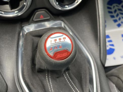 Used 2019 Chevrolet Camaro SS RWD image 20