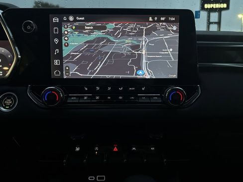 New 2026 GMC Canyon Elevation w/ Convenience Package image 19