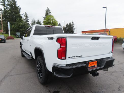 New 2026 Chevrolet Silverado 3500 LTZ w/ LTZ Plus Package AWD/4WD image 5