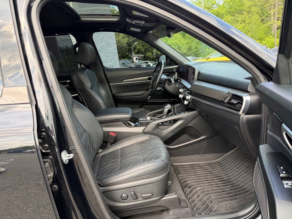 Used 2023 Kia Telluride SX X-Line AWD/4WD image 14