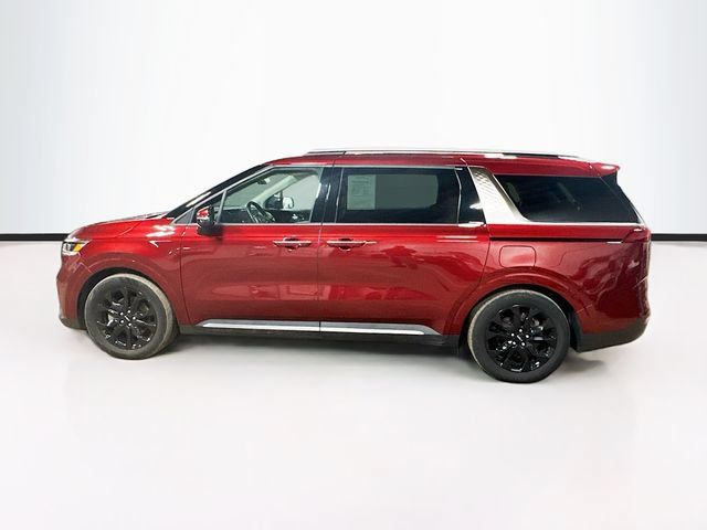 Used 2024 Kia Carnival SX Prestige FWD image 4