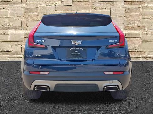 Used 2021 Cadillac XT4 Premium Luxury w/ Enhanced Visibility Package AWD/4WD image 2