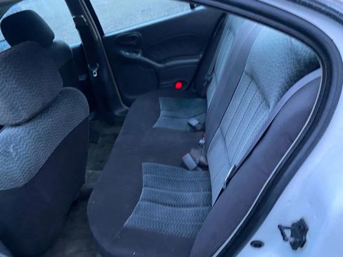 Used 2003 Pontiac Grand Am SE image 10