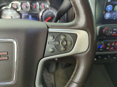 Used 2014 GMC Sierra 1500 SLT w/ SLT Preferred Package RWD image 22