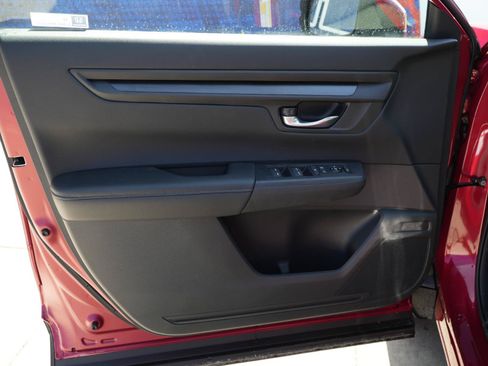 Used 2026 Honda CR-V EX image 4
