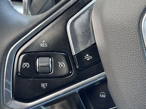 Used 2024 Chevrolet Corvette Stingray Convertible w/ 1LT image 20