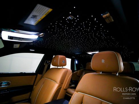 Certified 2020 Rolls-Royce Phantom Sedan image 12