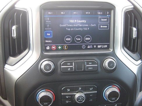 Used 2019 Chevrolet Silverado 1500 RST w/ All-Star Edition AWD/4WD image 10