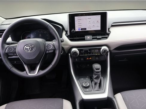 Certified 2025 Toyota RAV4 XLE w/ Convenience Package AWD/4WD image 16