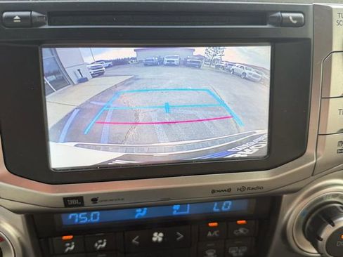 Used 2017 Toyota 4Runner Limited AWD/4WD image 16