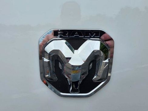 Used 2025 RAM ProMaster 2500 w/ Convenience Group FWD image 38