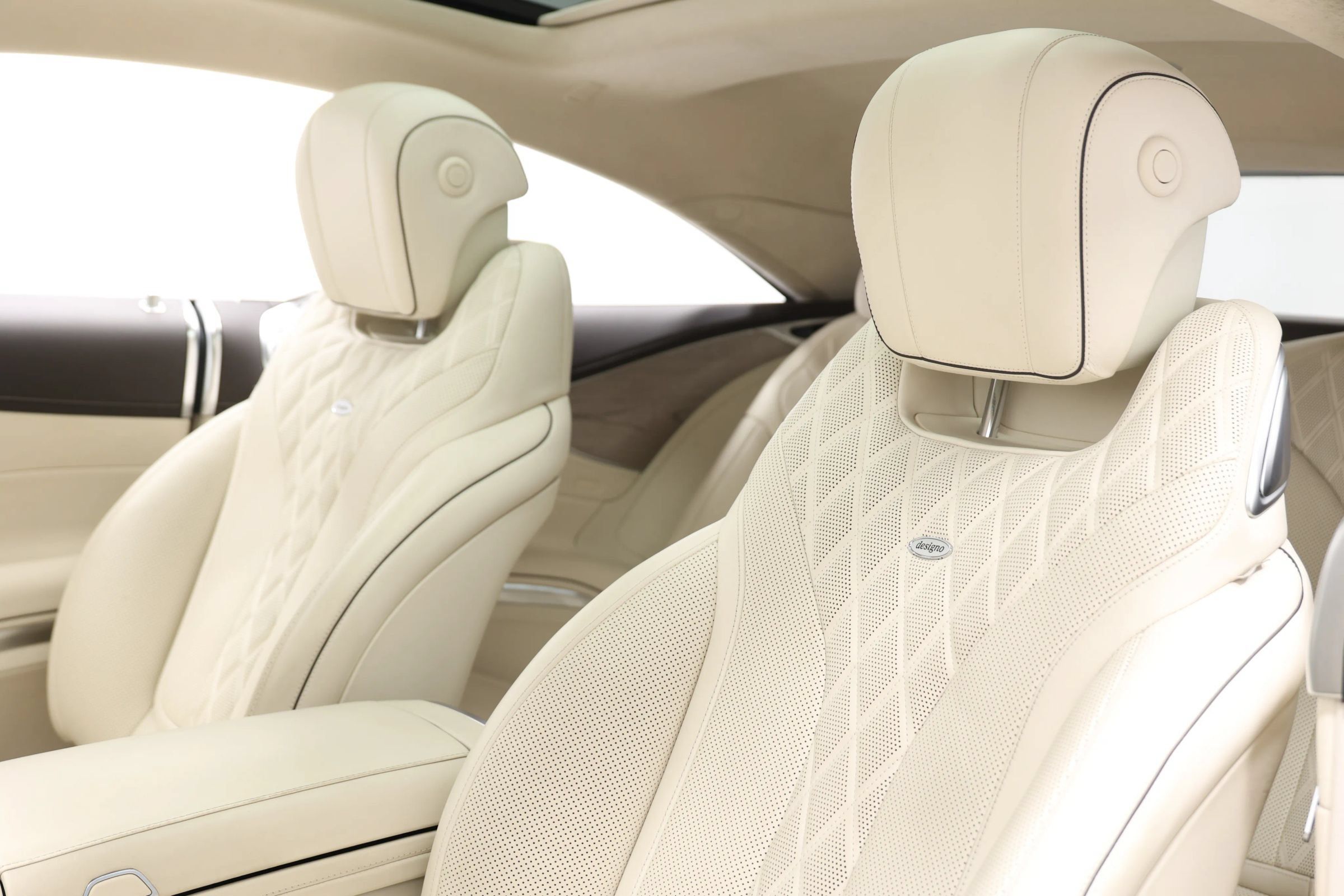 Used 2019 Mercedes-Benz S 560 4MATIC Coupe image 17