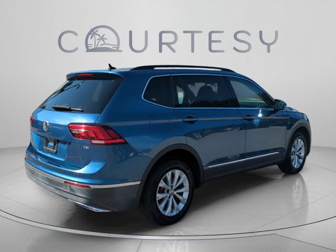 Used 2018 Volkswagen Tiguan SEL FWD image 7