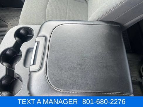 Used 2024 RAM 3500 Tradesman w/ Chrome Appearance Group AWD/4WD image 23
