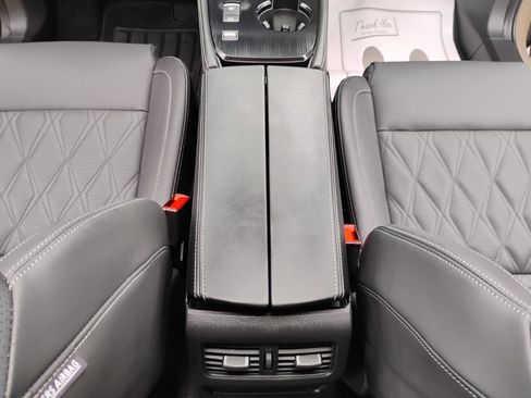 Used 2025 Nissan Rogue Platinum w/ Platinum Premium Package FWD image 56