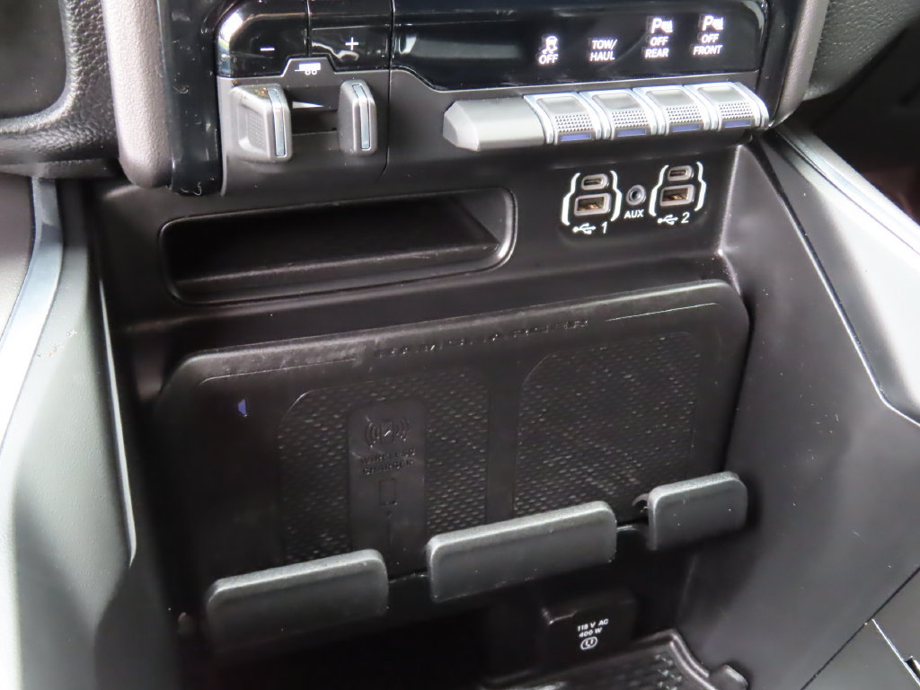 Used 2021 RAM 1500 Laramie AWD/4WD image 10