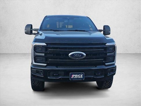 Used 2025 Ford F250 Platinum w/ Tremor Off-Road Package image 8