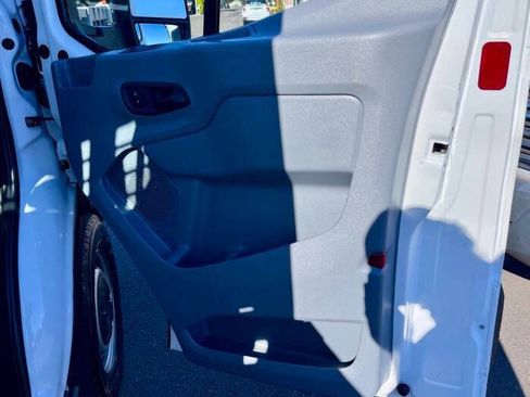 Used 2018 Ford Transit 250 138 RWD image 20