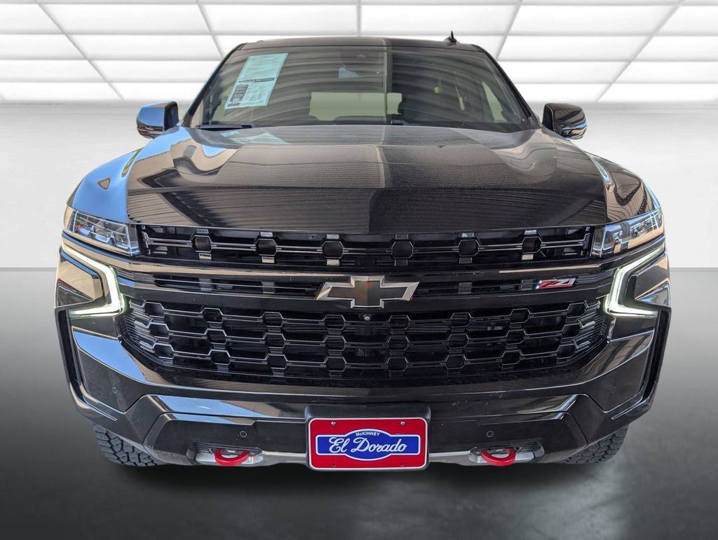Used 2023 Chevrolet Tahoe Z71 w/ Luxury Package AWD/4WD image 30