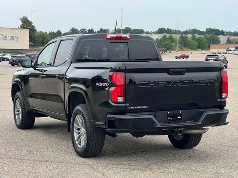 Used 2026 Chevrolet Colorado LT w/ LT Convenience Package AWD/4WD image 11