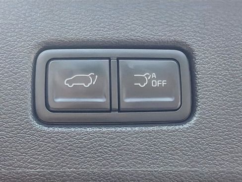 Used 2025 Kia Telluride S AWD/4WD image 33