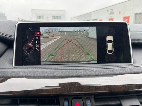 Used 2016 BMW X6 xDrive35i image 16