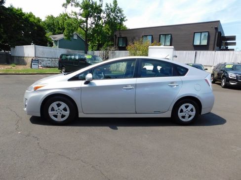 Used 2011 Toyota Prius Two FWD image 18
