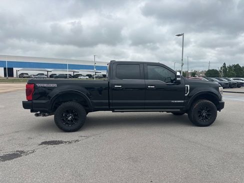 Used 2022 Ford F250 Platinum w/ Tremor Off-Road Package AWD/4WD image 5
