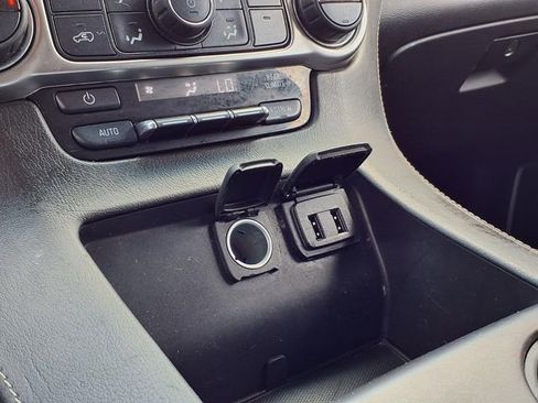 Used 2019 Chevrolet Tahoe LS image 12