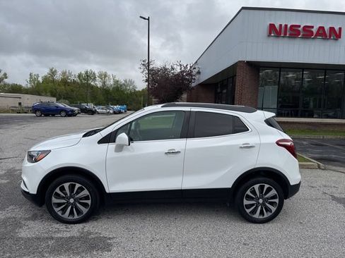 Used 2022 Buick Encore Preferred w/ Safety Package AWD/4WD image 35