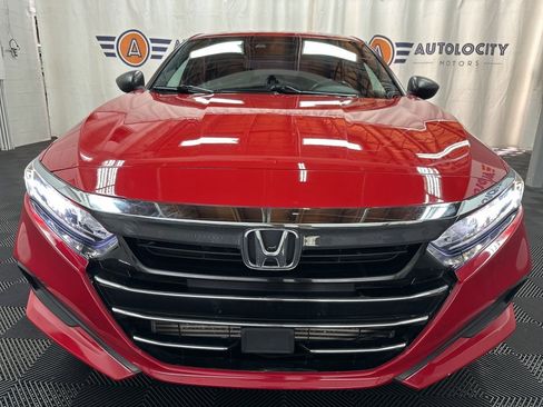 Used 2022 Honda Accord Sport image 3