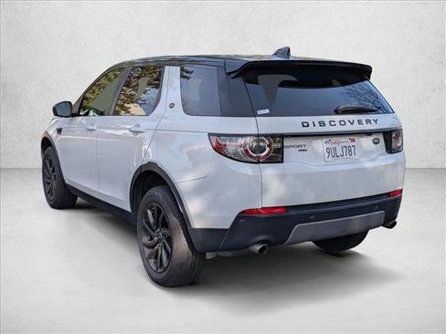 Used 2018 Land Rover Discovery Sport HSE image 9