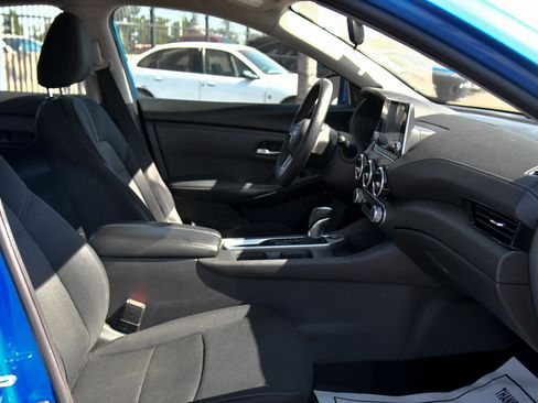 Used 2024 Nissan Sentra SV FWD image 39