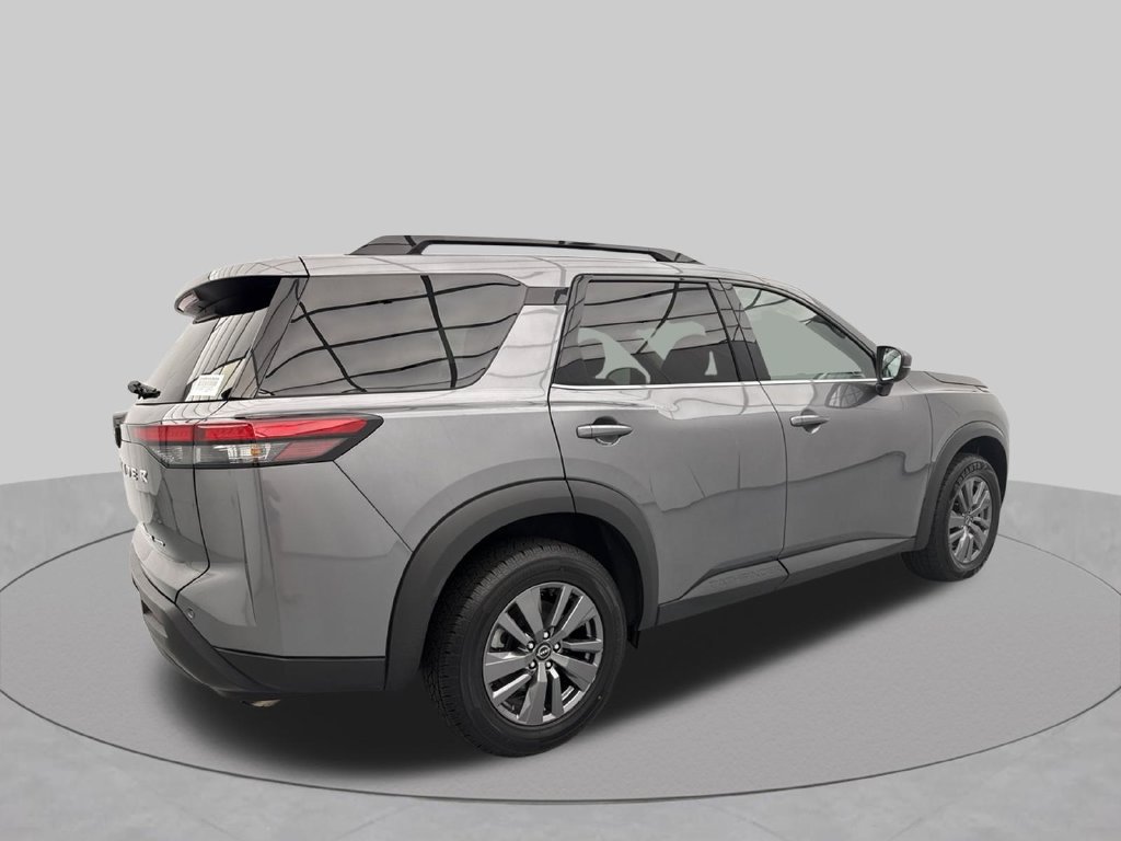 Used 2024 Nissan Pathfinder SV AWD/4WD image 13