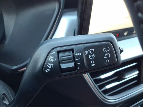 Certified 2023 Ford Escape Platinum w/ Class II Trailer Tow Package image 16