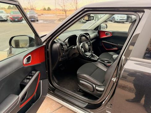 Used 2023 Kia Soul GT-Line FWD image 12