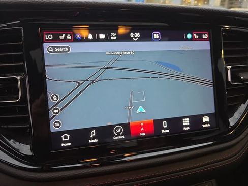 Used 2021 Dodge Durango R/T w/ Blacktop Package AWD/4WD image 22