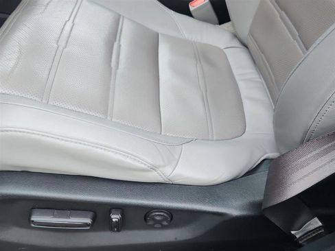 Used 2018 Honda CR-V EX-L image 18