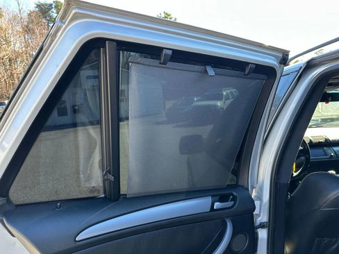 Used 2005 BMW X5 4.8is image 29