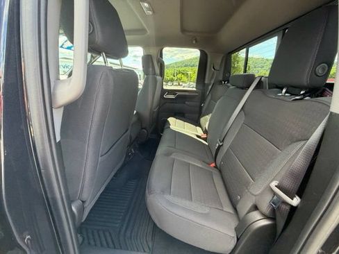 Certified 2024 GMC Sierra 2500 SLE w/ SLE Value Package; AWD/4WD image 33
