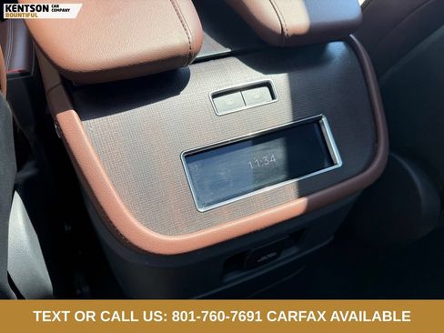 Used 2025 Lincoln Navigator Reserve AWD/4WD image 36