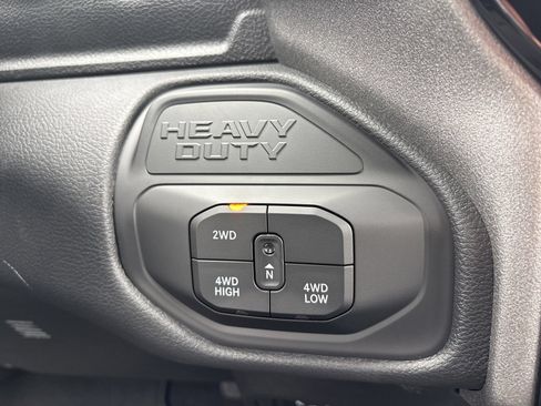 New 2026 RAM 2500 Tradesman AWD/4WD image 21