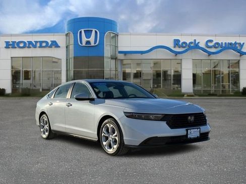 Certified 2023 Honda Accord LX image 1