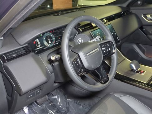 New 2026 Land Rover Range Rover Velar S AWD/4WD image 16