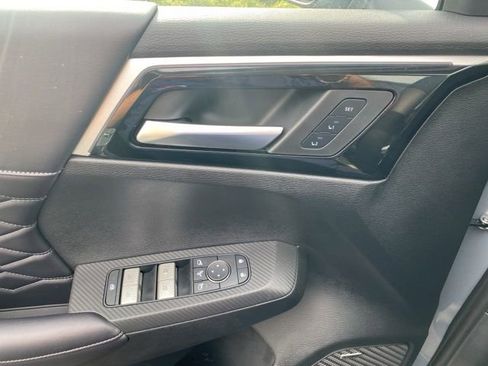 New 2025 Mitsubishi Outlander SEL image 19