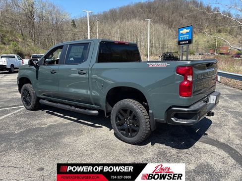 New 2026 Chevrolet Silverado 1500 Custom Trail Boss w/ LPO, Dark Essentials Package AWD/4WD image 3